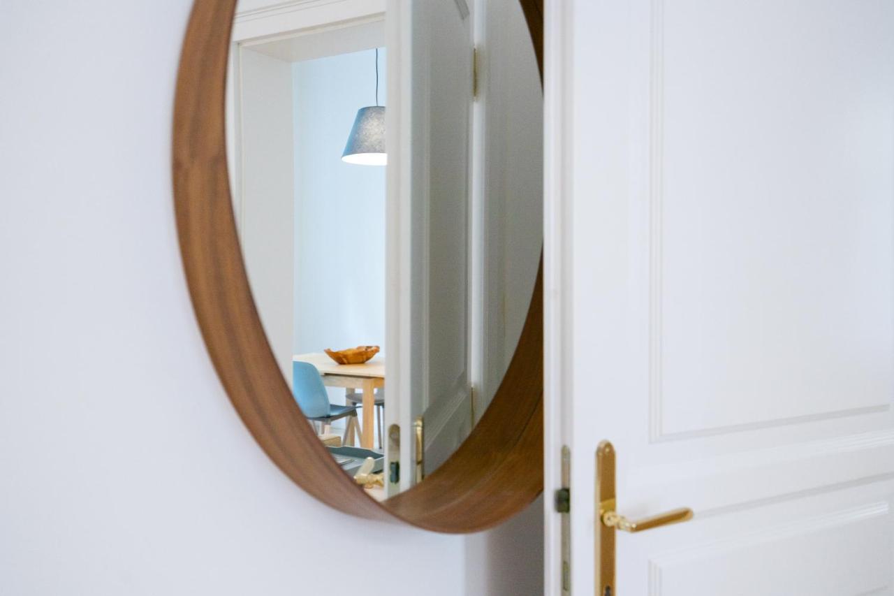 Cottageviertel - Stilvolles Apartment In Parknahe ウィーン エクステリア 写真